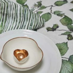 Bertioli By Thyme Cobnut Linen Table Cloth