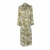 Bertioli By Thyme Silk Robe In Fern Silkwear 2 Bertioli By Thyme Silk Robe In Fern Silkwear