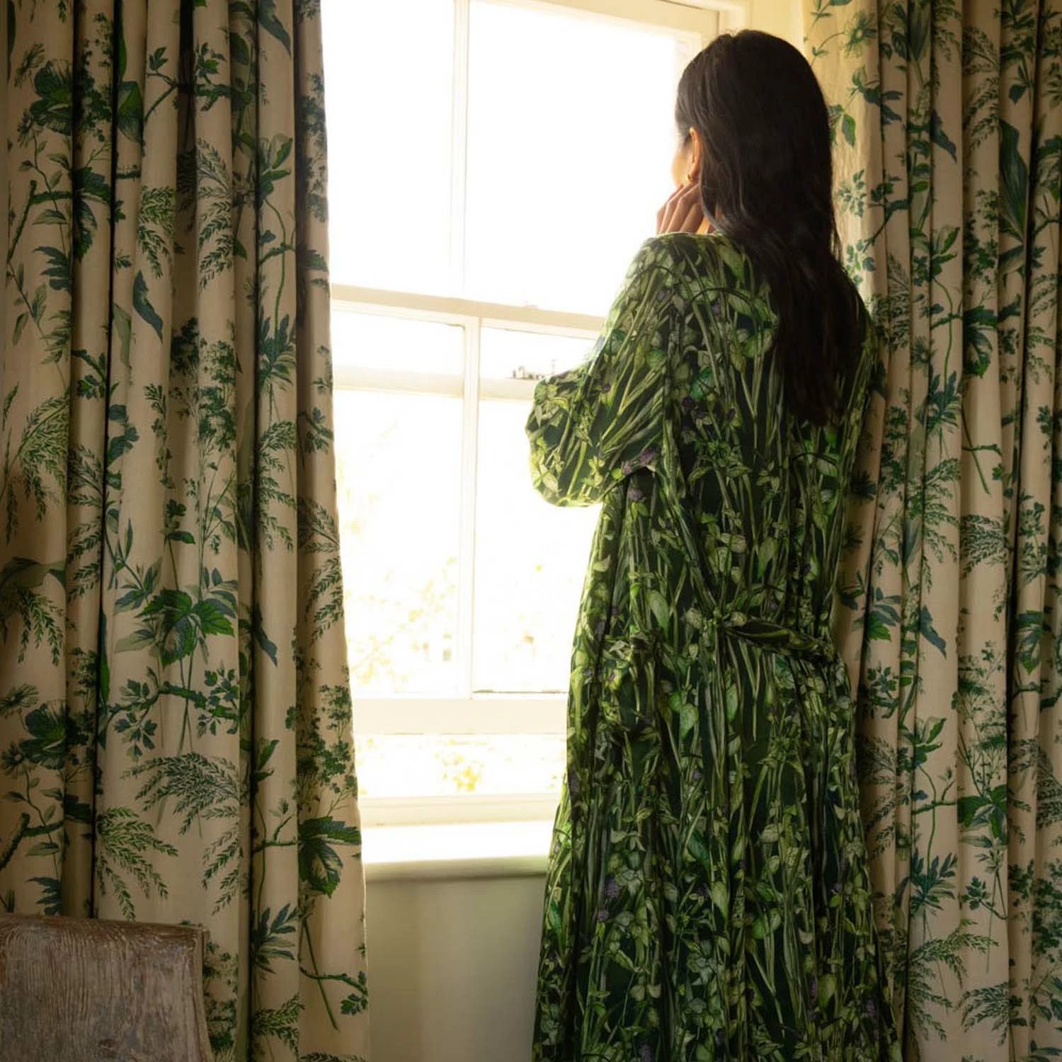 Bertioli By Thyme Silk Robe In Rivermint Silkwear 6 Bertioli By Thyme Silk Robe In Rivermint Silkwear