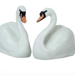 Quail Ceramics Swan Salt & Pepper Shakers