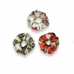 Bertioli By Thyme Silk Scrunchie In Pink Rose